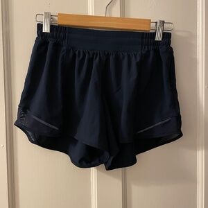 Lululemon Hotty Hot High-Rise Short 2.5", Color Navy, Size 8